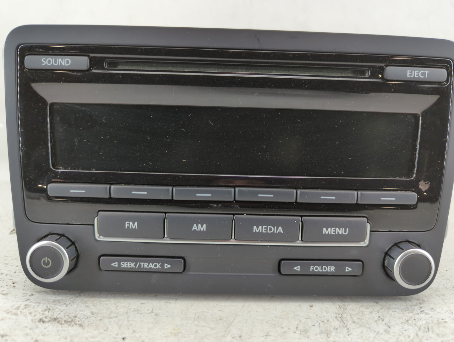 2012-2015 Volkswagen Passat Am Fm Cd Player Radio Receiver - Oemusedautoparts1.com