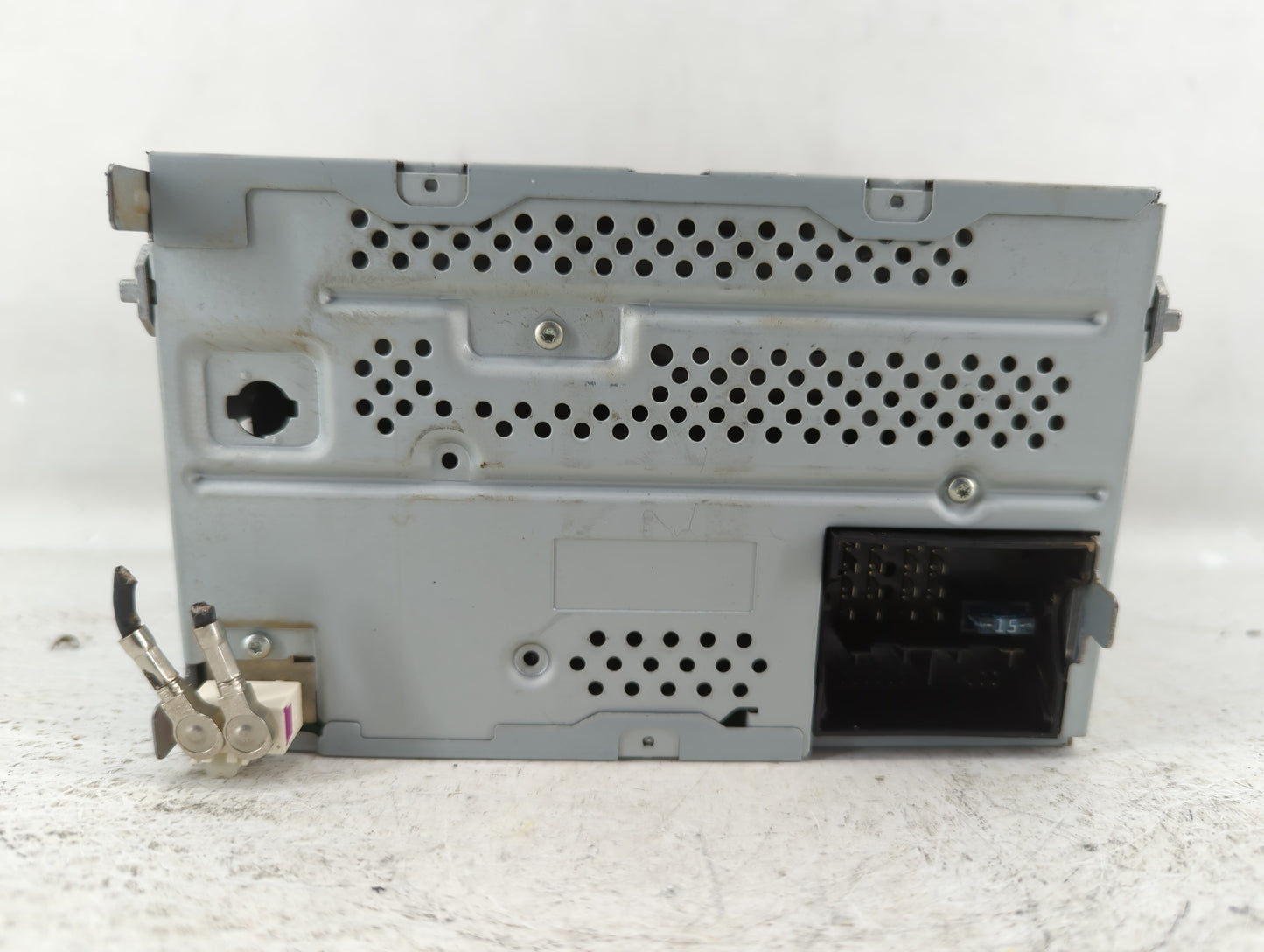 2012-2015 Volkswagen Passat Am Fm Cd Player Radio Receiver - Oemusedautoparts1.com