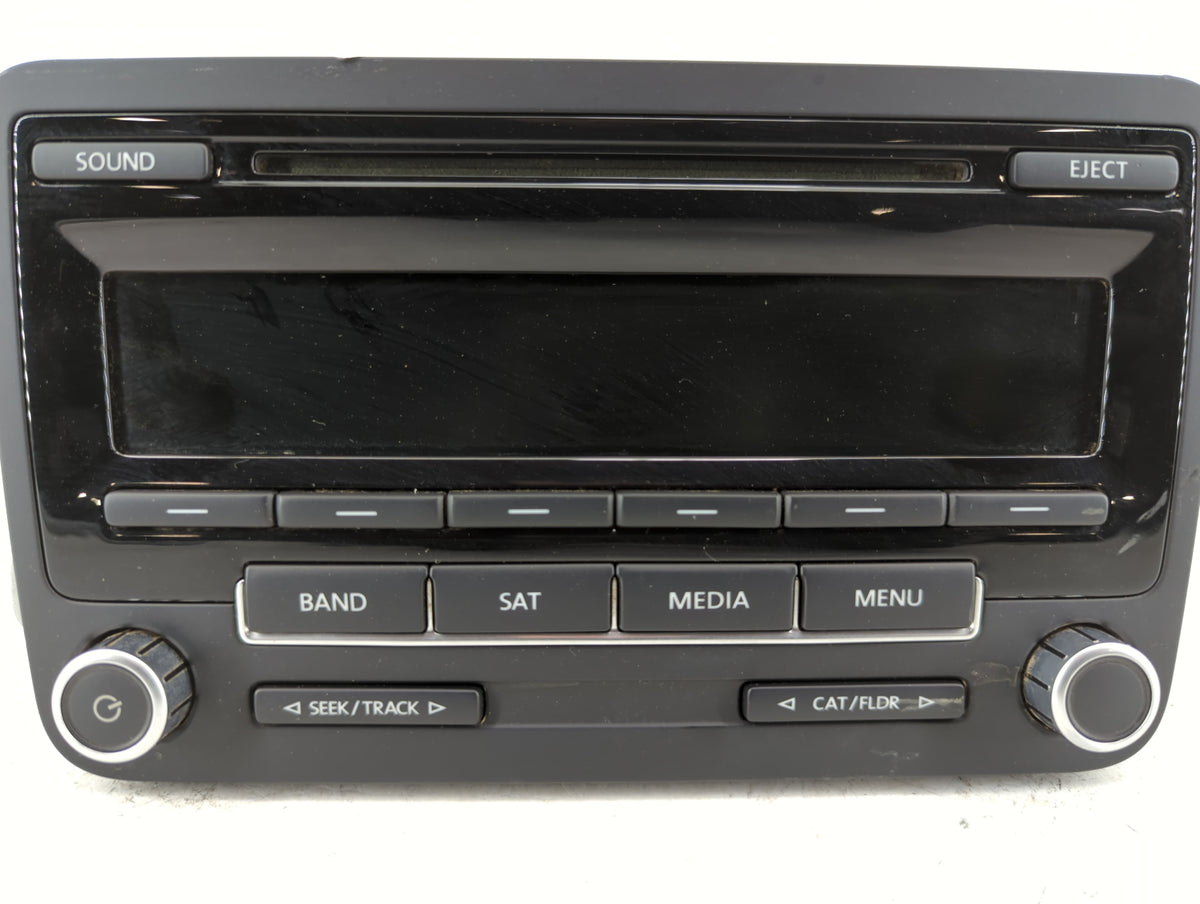 2012-2015 Volkswagen Passat Am Fm Cd Player Radio Receiver 554661 - Oemusedautoparts1.com