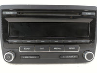 2012-2015 Volkswagen Passat Am Fm Cd Player Radio Receiver 554661 - Oemusedautoparts1.com