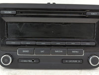 2012-2015 Volkswagen Passat Am Fm Cd Player Radio Receiver 554669 - Oemusedautoparts1.com