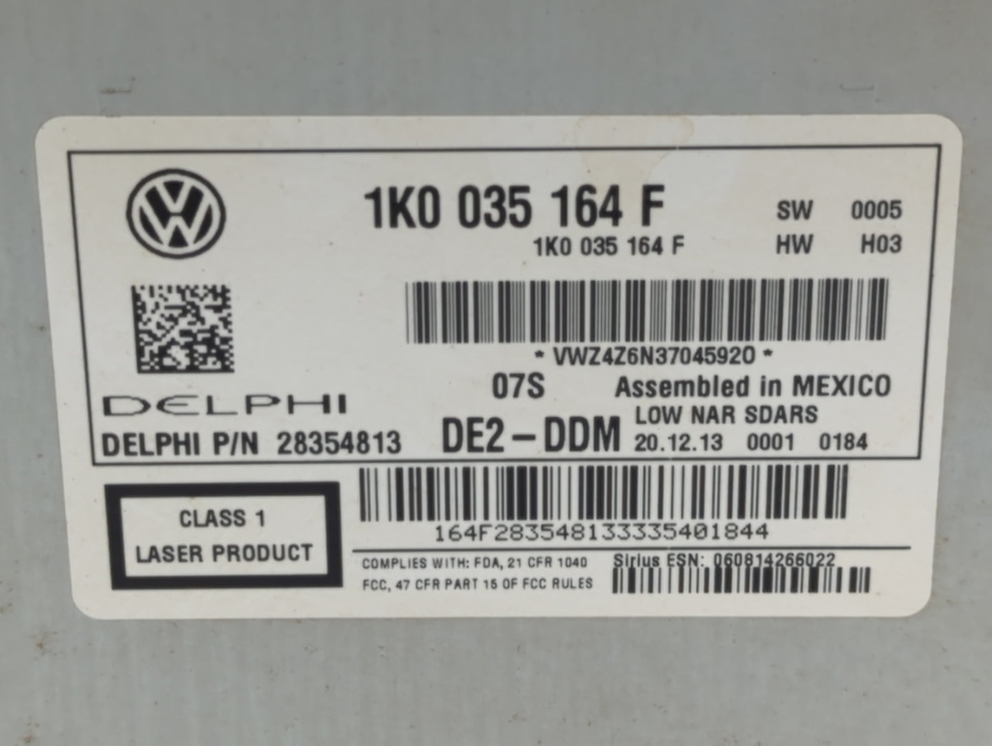 2012-2015 Volkswagen Passat Am Fm Cd Player Radio Receiver - Oemusedautoparts1.com