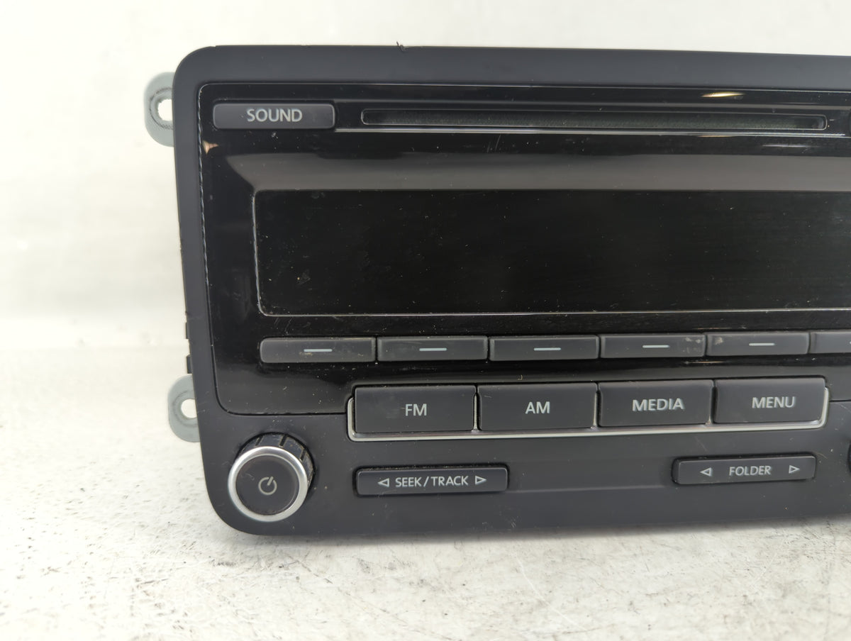 2012-2015 Volkswagen Passat Am Fm Cd Player Radio Receiver 572997 - Oemusedautoparts1.com
