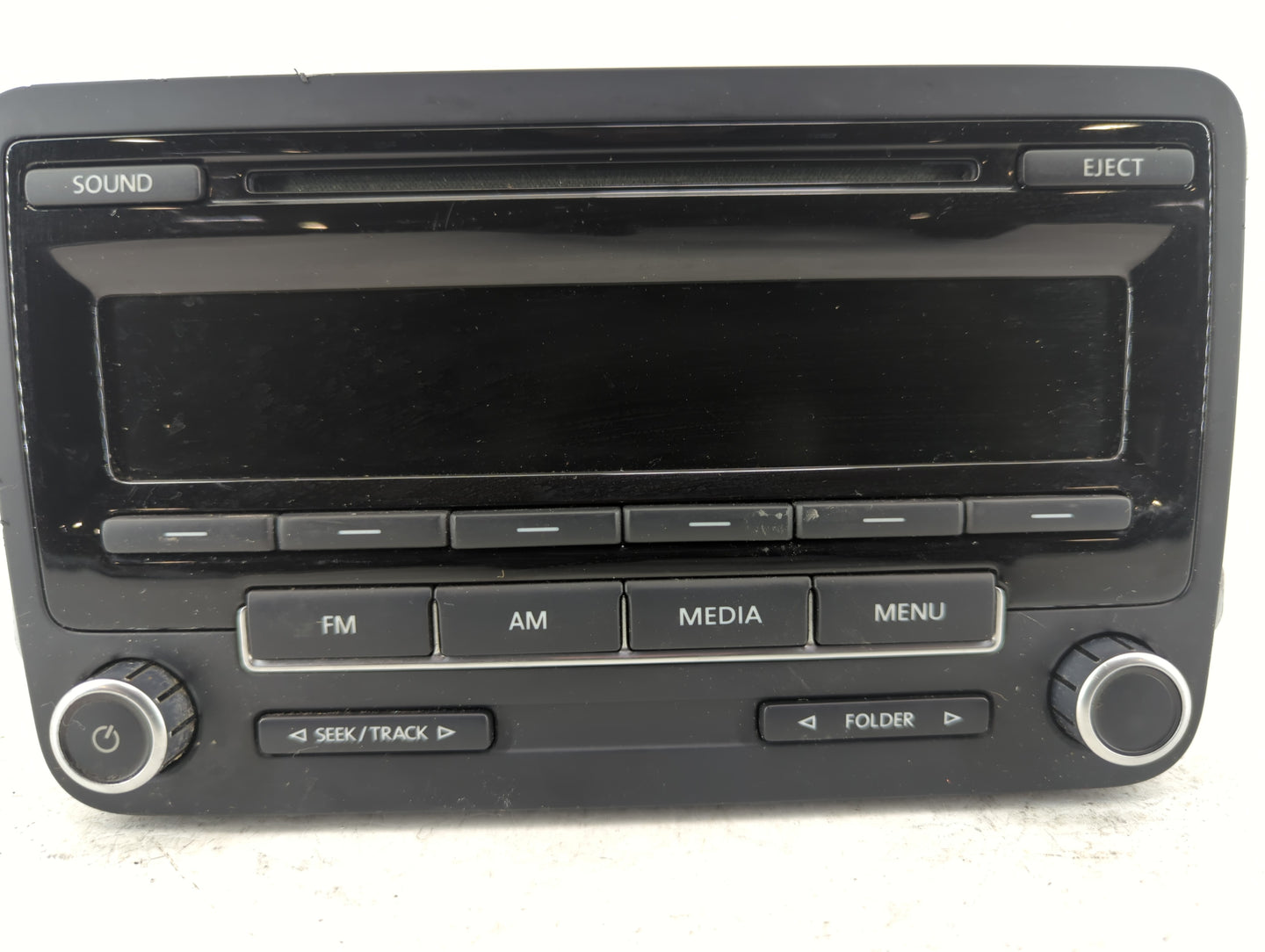 2012-2015 Volkswagen Passat Am Fm Cd Player Radio Receiver - Oemusedautoparts1.com