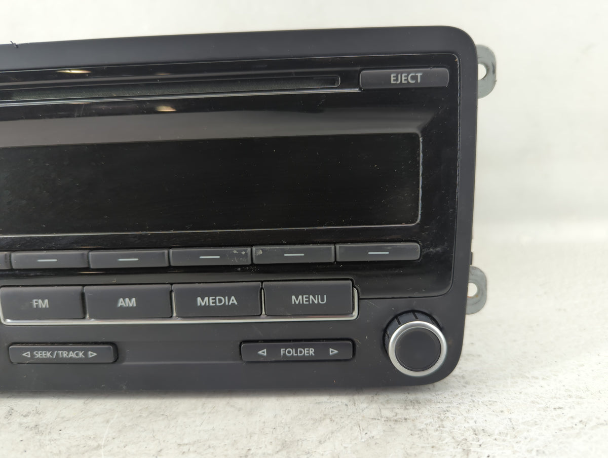 2012-2015 Volkswagen Passat Am Fm Cd Player Radio Receiver 572997 - Oemusedautoparts1.com
