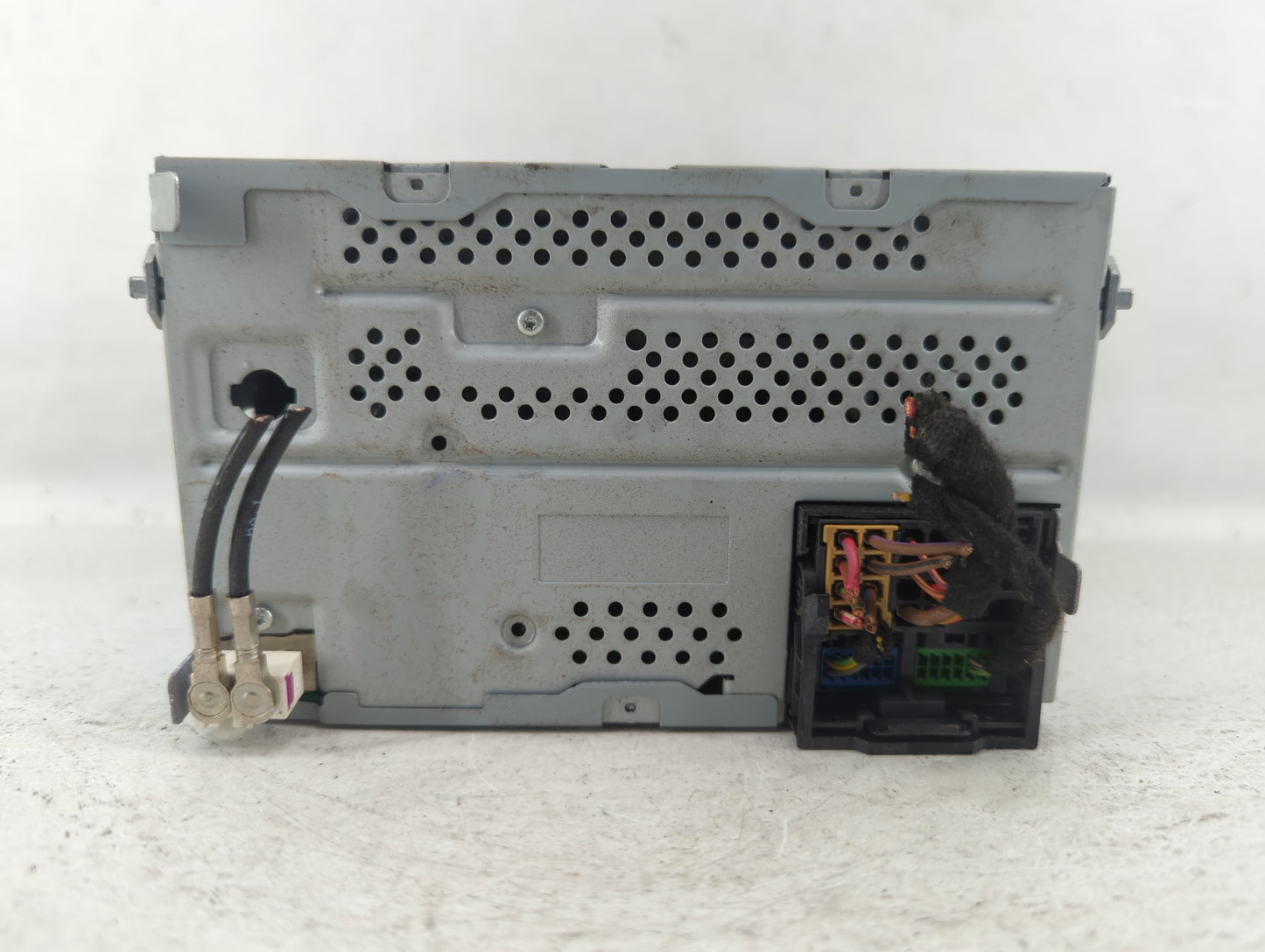 2012-2015 Volkswagen Passat Am Fm Cd Player Radio Receiver - Oemusedautoparts1.com