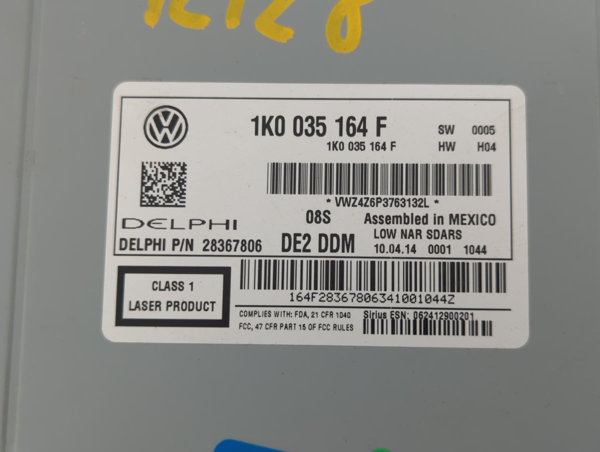 2013-2015 Volkswagen Passat Am Fm Cd Player Radio Receiver 582117 - Oemusedautoparts1.com