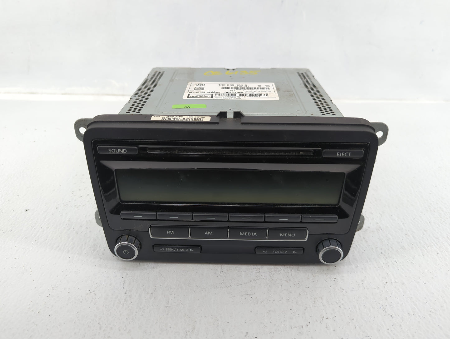 2012-2015 Volkswagen Passat Am Fm Cd Player Radio Receiver - Oemusedautoparts1.com