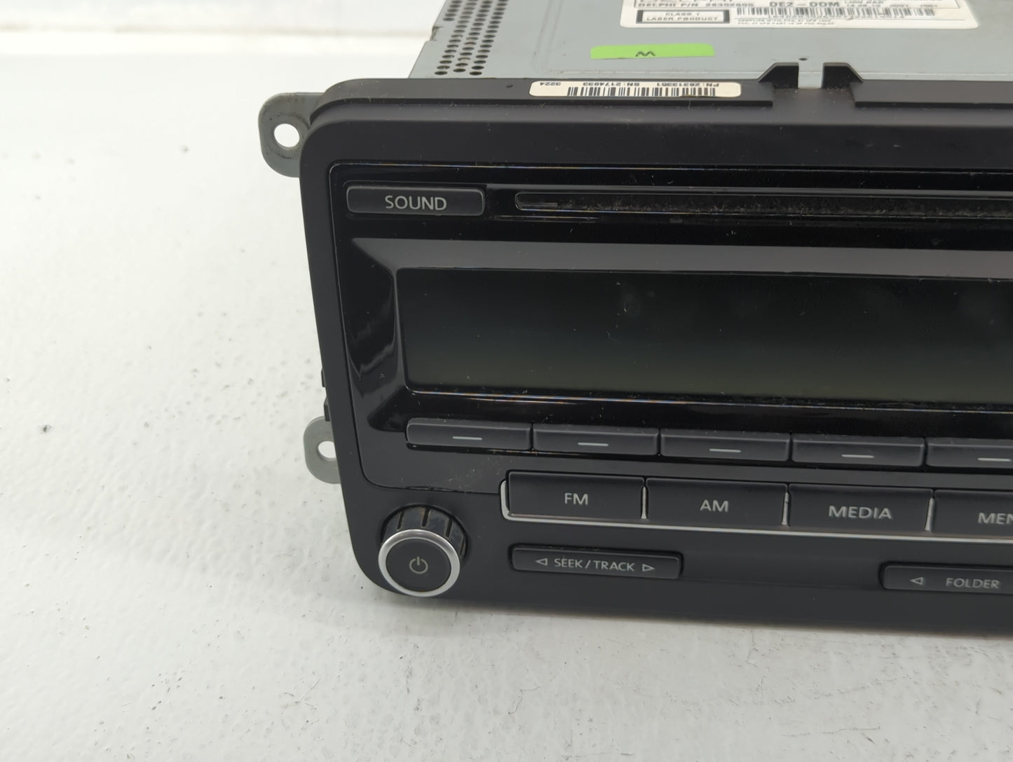 2012-2015 Volkswagen Passat Am Fm Cd Player Radio Receiver - Oemusedautoparts1.com
