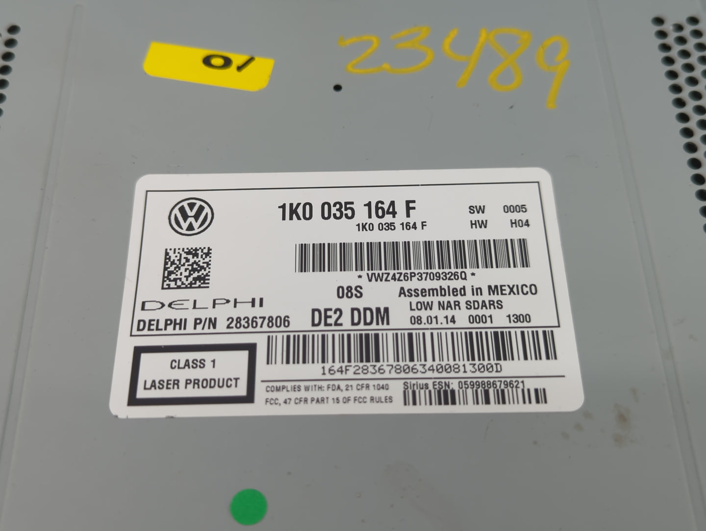 2013-2015 Volkswagen Passat Radio AM FM Cd Player Receiver Replacement P/N:1K0 035 164 F Fits Fits 2013 2014 2015 OEM Used A