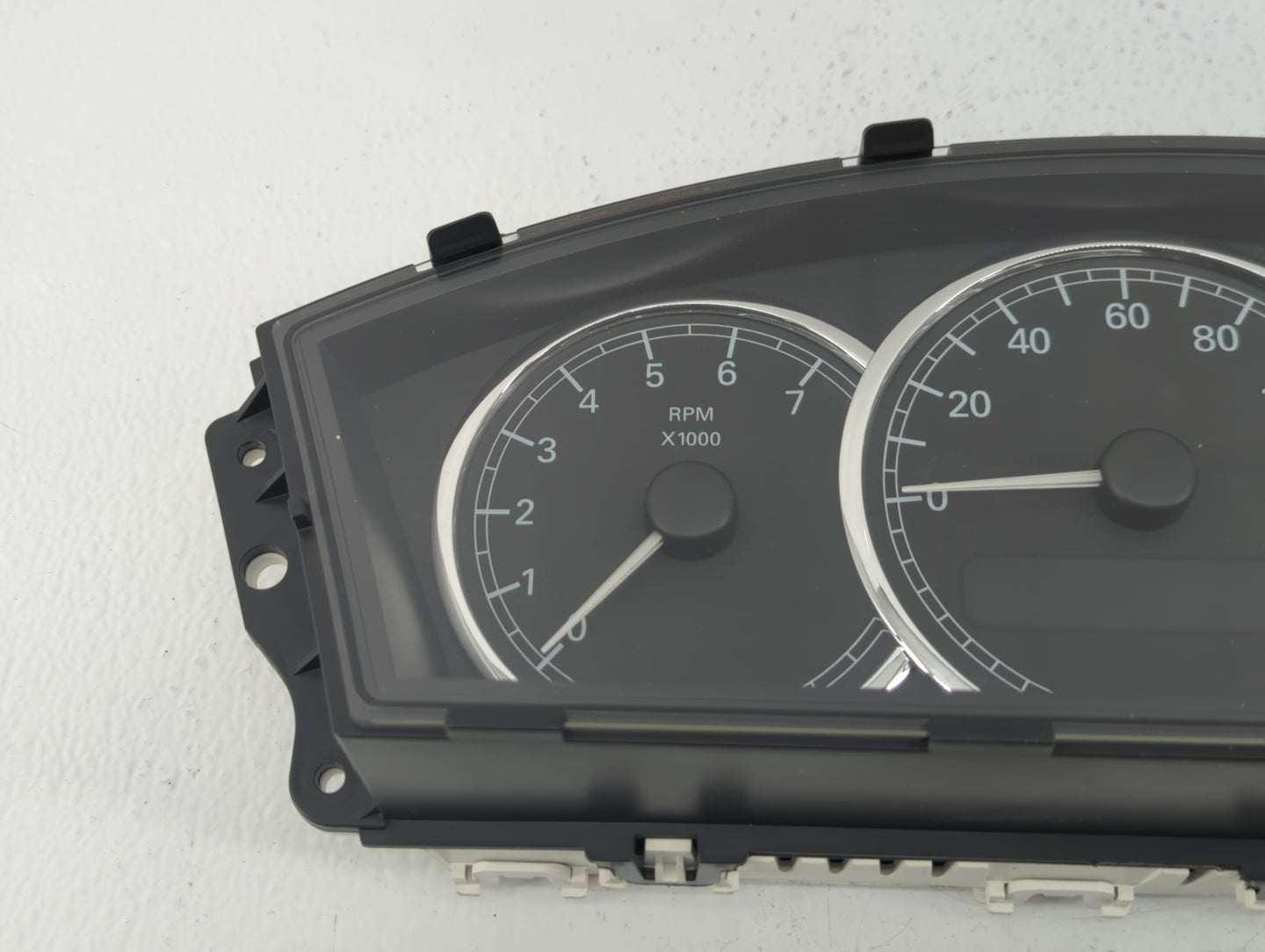 2013-2014 Volkswagen Passat Instrument Cluster Speedometer Gauges P/N:561920 960D Fits Fits 2013 2014 OEM Used Auto Parts - 