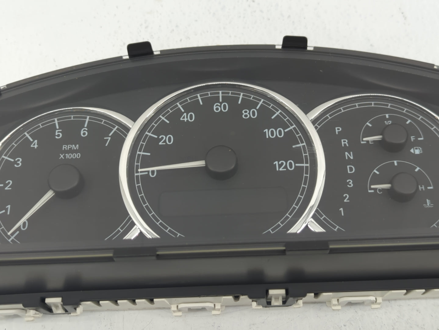 2013-2014 Volkswagen Passat Instrument Cluster Speedometer Gauges P/N:561920 960D Fits Fits 2013 2014 OEM Used Auto Parts - 