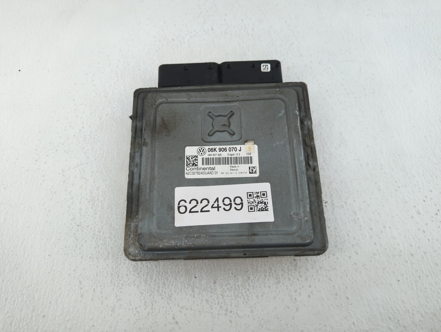 2014 Volkswagen Passat PCM Engine Control Computer ECU ECM PCU OEM P/N:06K 907 425 C 06K 907 425, 06K 906 070 J Fits OEM Use