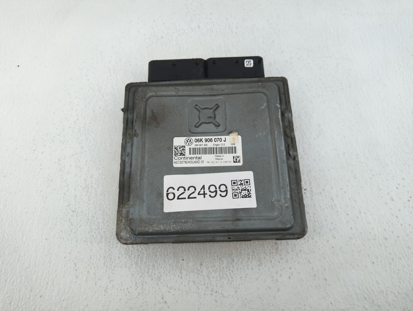 2014 Volkswagen Passat PCM Engine Control Computer ECU ECM PCU OEM P/N:06K 907 425 C 06K 907 425, 06K 906 070 J Fits OEM Use