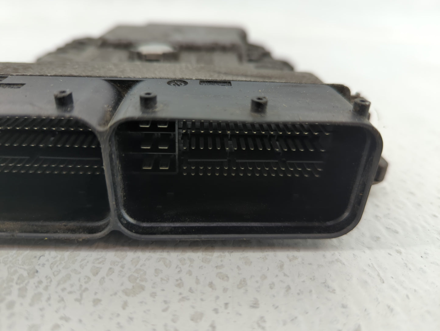 2014 Volkswagen Passat PCM Engine Control Computer ECU ECM PCU OEM P/N:06K 907 425 C 06K 907 425, 06K 906 070 J Fits OEM Use