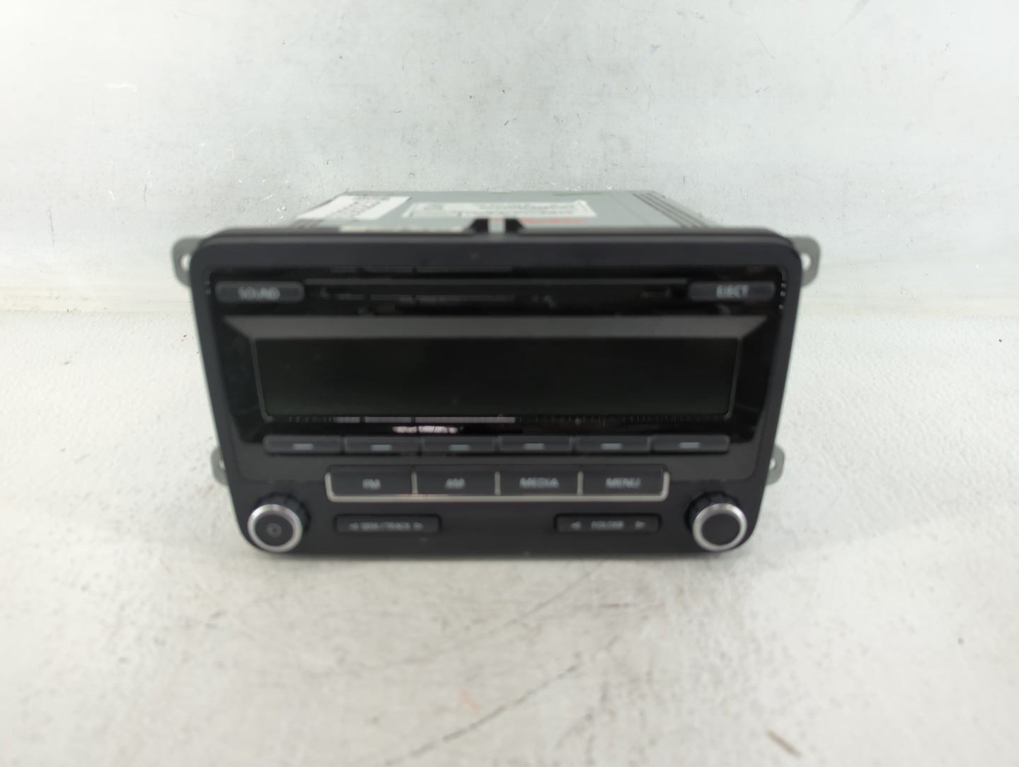 2012-2015 Volkswagen Passat Radio AM FM Cd Player Receiver Replacement P/N:1K0 035 164 D 28354813 Fits OEM Used Auto Parts -