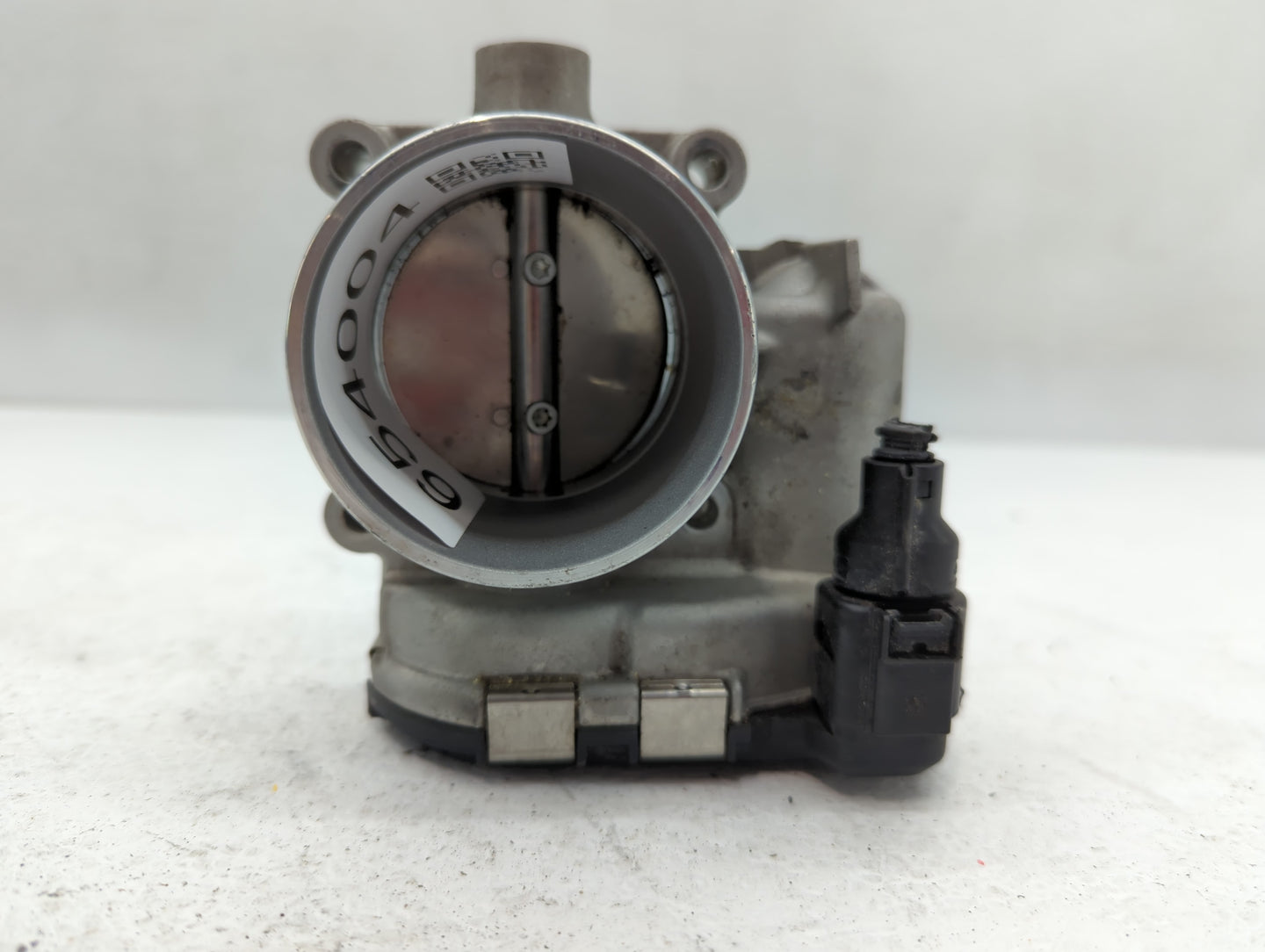 2014-2017 Volkswagen Passat Throttle Body P/N:0 280 750 588 Fits Fits 2014 2015 2016 2017 OEM Used Auto Parts - Oemusedautop