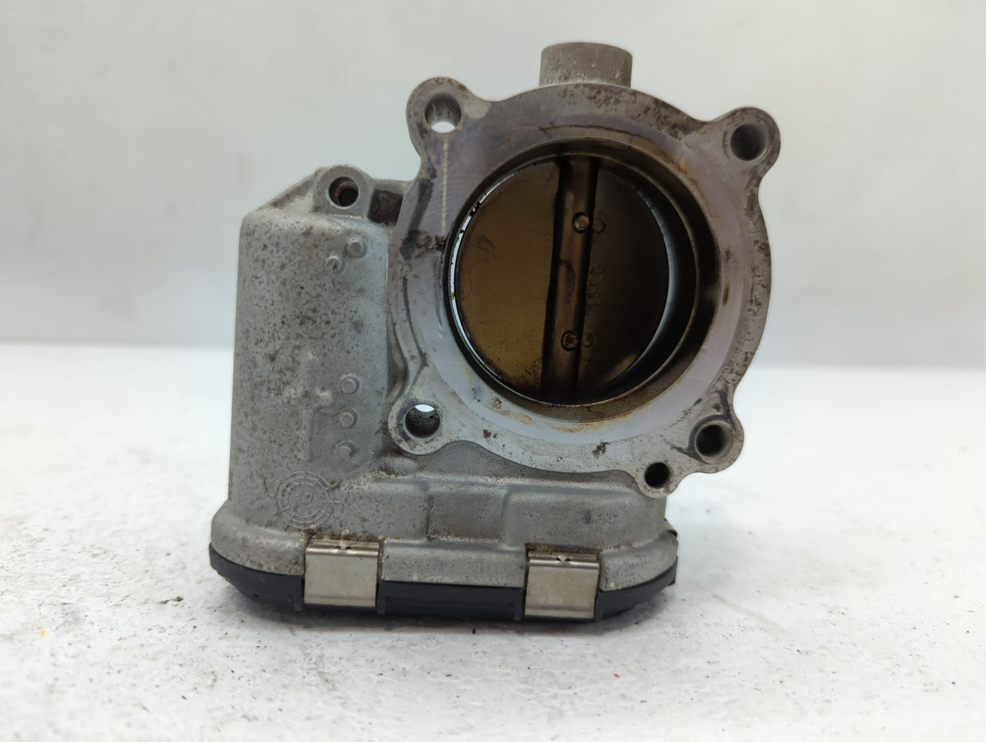 2014-2017 Volkswagen Passat Throttle Body P/N:0 280 750 588 Fits Fits 2014 2015 2016 2017 OEM Used Auto Parts - Oemusedautop