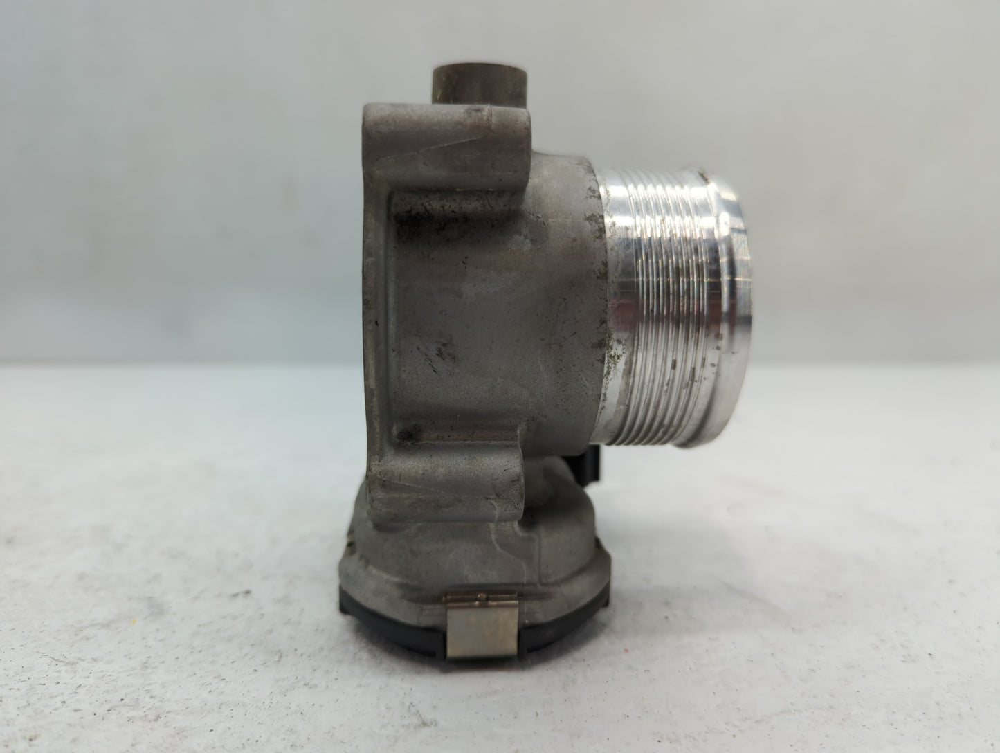 2014-2017 Volkswagen Passat Throttle Body P/N:0 280 750 588 Fits Fits 2014 2015 2016 2017 OEM Used Auto Parts - Oemusedautop