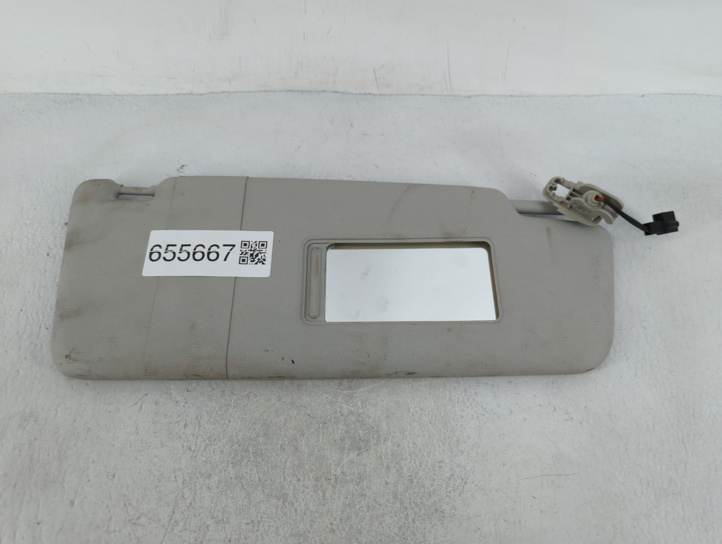2012-2020 Volkswagen Passat Sun Visor Shade Replacement Passenger Right Mirror Fits OEM Used Auto Parts - Oemusedautoparts1.