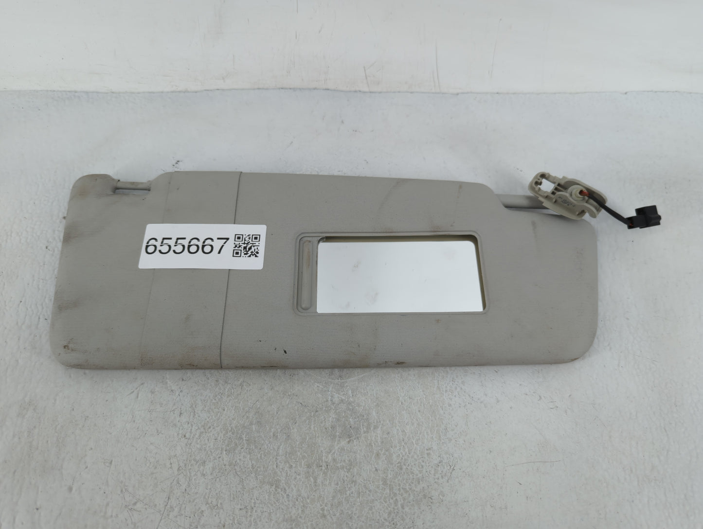2012-2020 Volkswagen Passat Sun Visor Shade Replacement Passenger Right Mirror Fits OEM Used Auto Parts - Oemusedautoparts1.