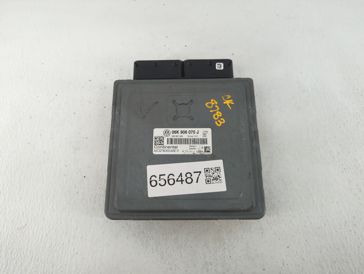 2014 Volkswagen Passat PCM Engine Control Computer ECU ECM PCU OEM P/N:06K 907 425 C 06K 907 425, 06K 906 070 J Fits OEM Use