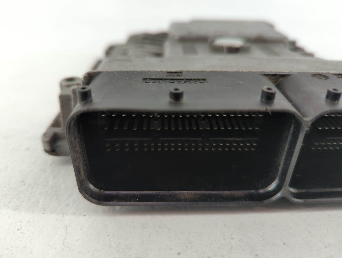 2014 Volkswagen Passat PCM Engine Control Computer ECU ECM PCU OEM P/N:06K 906 070 H Fits 2015 OEM Used Auto Parts - Oemused