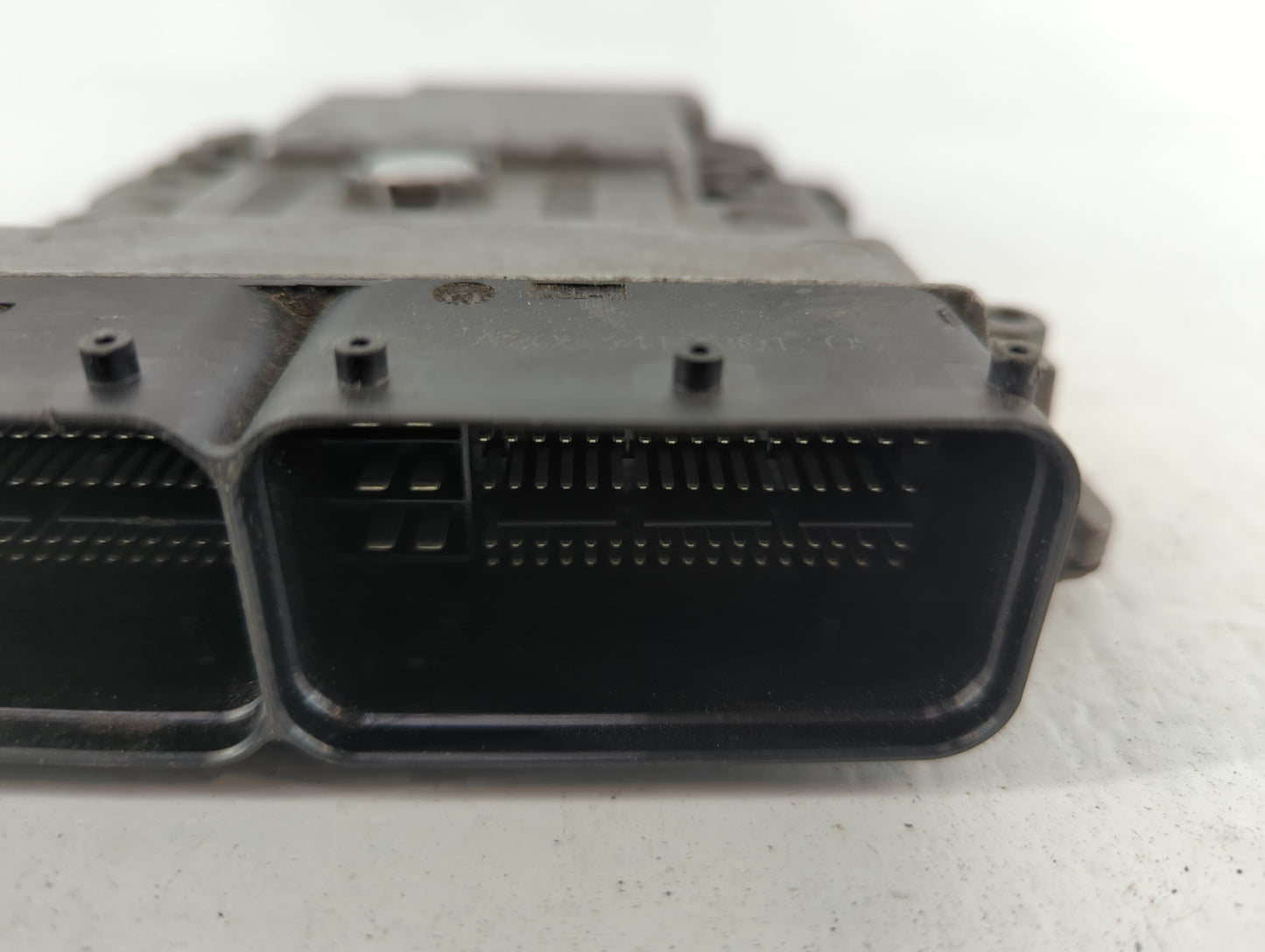 2014 Volkswagen Passat PCM Engine Control Computer ECU ECM PCU OEM P/N:06K 906 070 H Fits Fits 2015 OEM Used Auto Parts - Oe