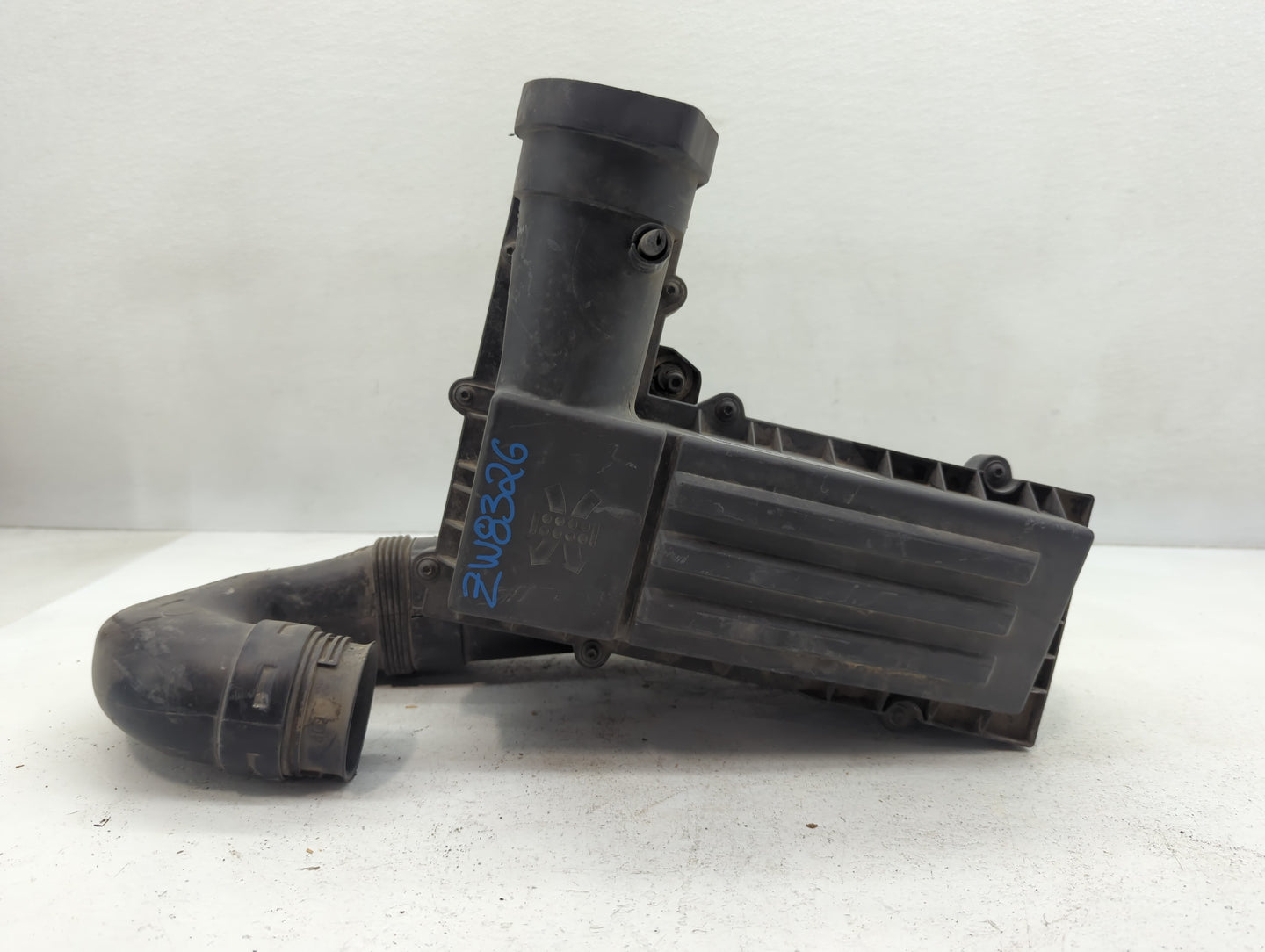 2012-2014 Volkswagen Passat Air Cleaner Intake-duct Hose Tube - Oemusedautoparts1.com