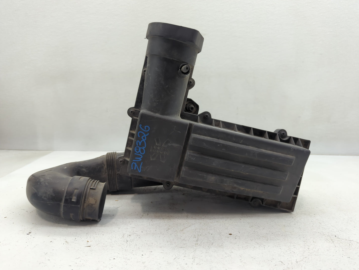 2012-2014 Volkswagen Passat Air Cleaner Intake-duct Hose Tube - Oemusedautoparts1.com