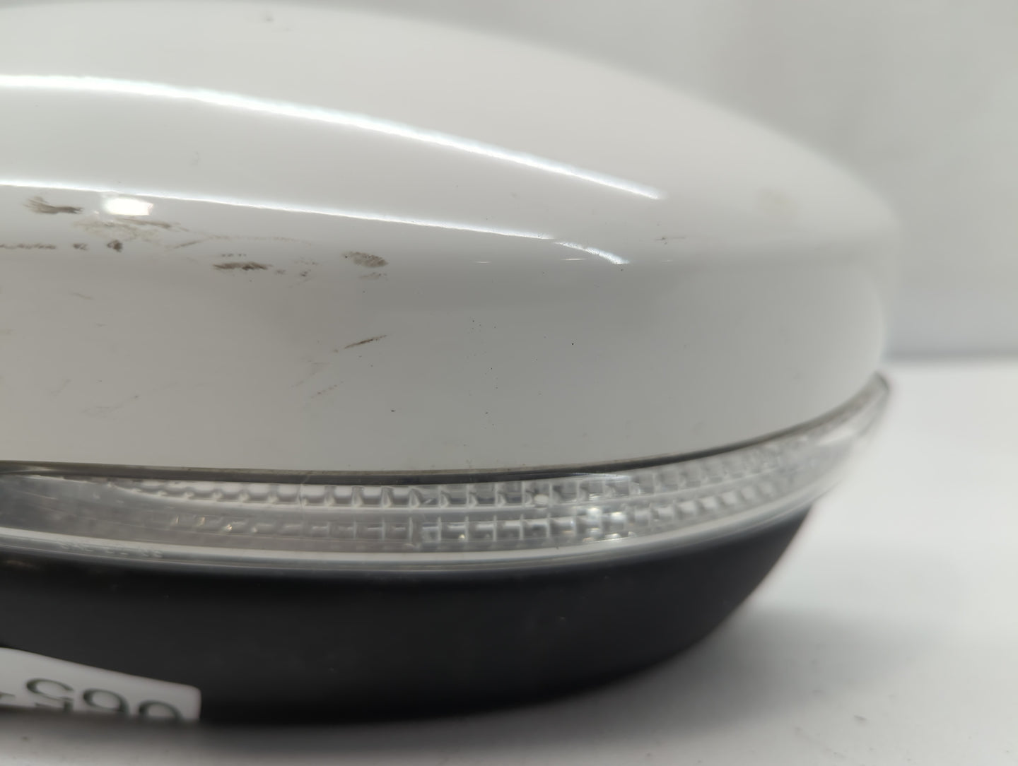 2013-2015 Volkswagen Passat Driver Side View Mirror - Left Door Mirror OEM Used - Oemusedautoparts1.com