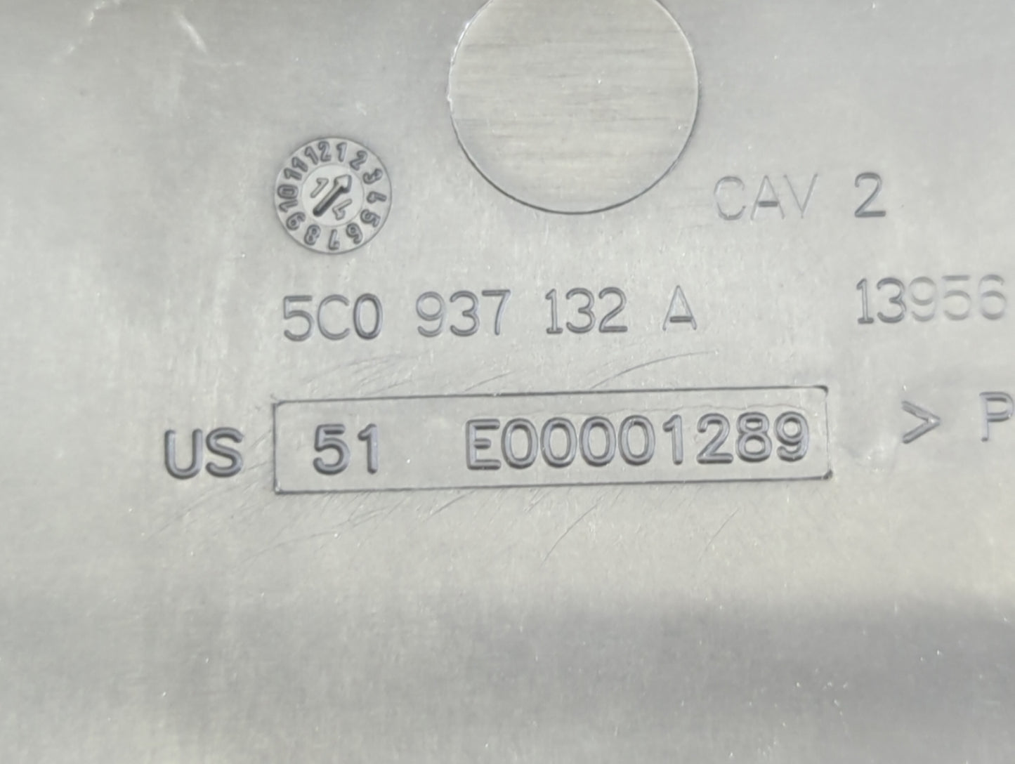 2012-2020 Volkswagen Passat Fusebox Fuse Box Panel Relay Module P/N:51 E00001289 5C0 937 132 A Fits OEM Used Auto Parts - Oe