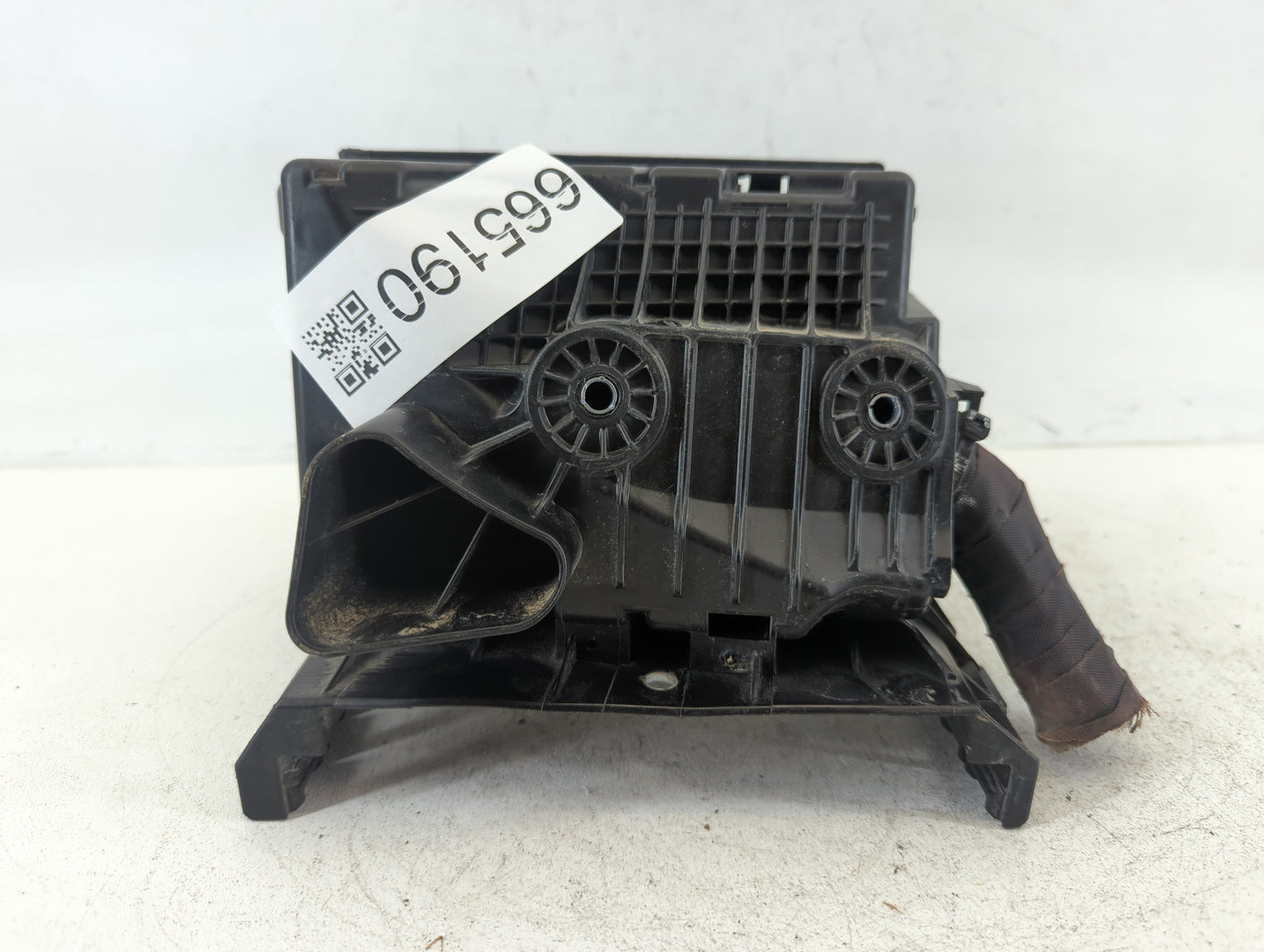 2012-2020 Volkswagen Passat Fusebox Fuse Box Panel Relay Module P/N:51 E00001289 5C0 937 132 A Fits OEM Used Auto Parts - Oe