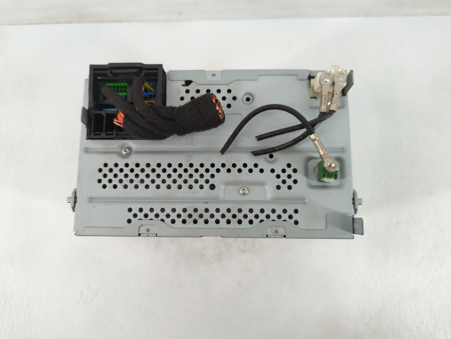 2013-2015 Volkswagen Passat Am Fm Cd Player Radio Receiver - Oemusedautoparts1.com
