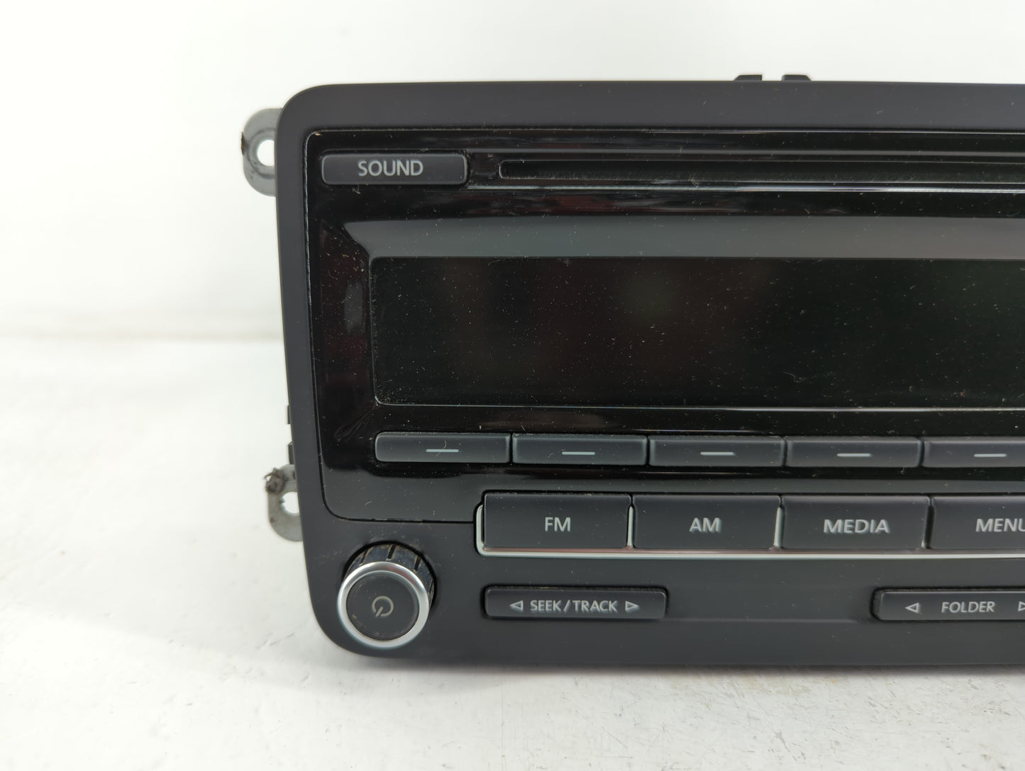 2012-2015 Volkswagen Passat Am Fm Cd Player Radio Receiver - Oemusedautoparts1.com
