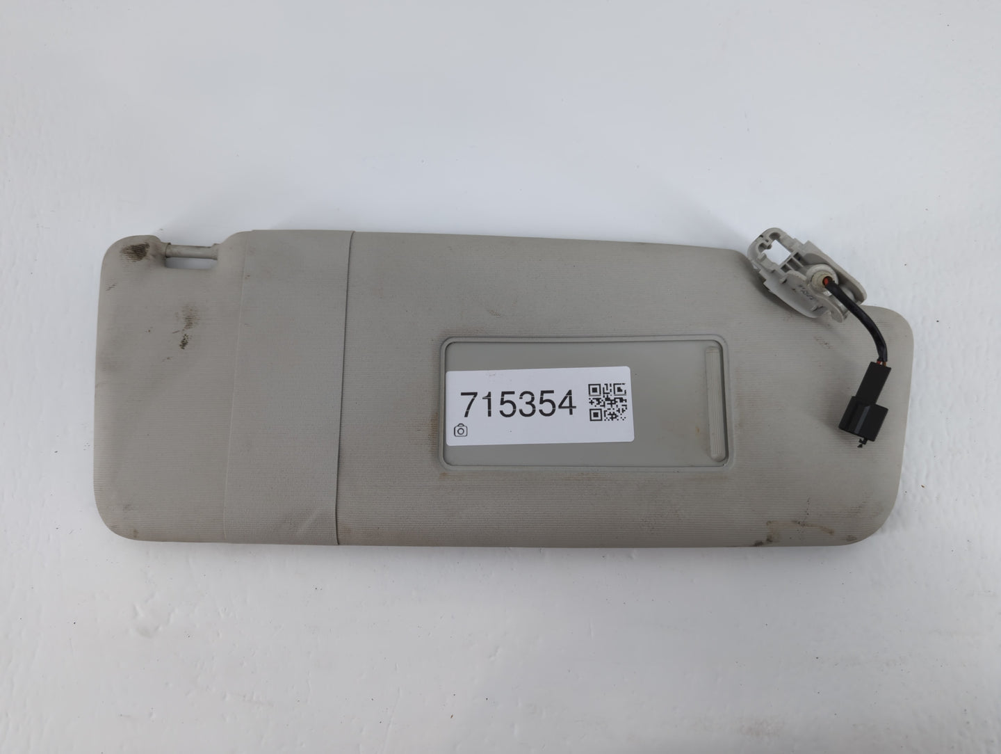2012-2020 Volkswagen Passat Sun Visor Shade Replacement Passenger Right Mirror Fits OEM Used Auto Parts - Oemusedautoparts1.
