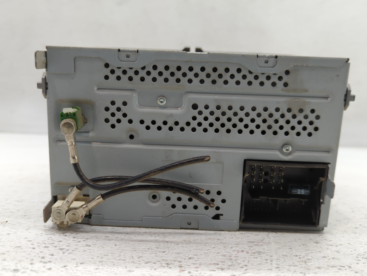2013-2015 Volkswagen Passat Am Fm Cd Player Radio Receiver - Oemusedautoparts1.com