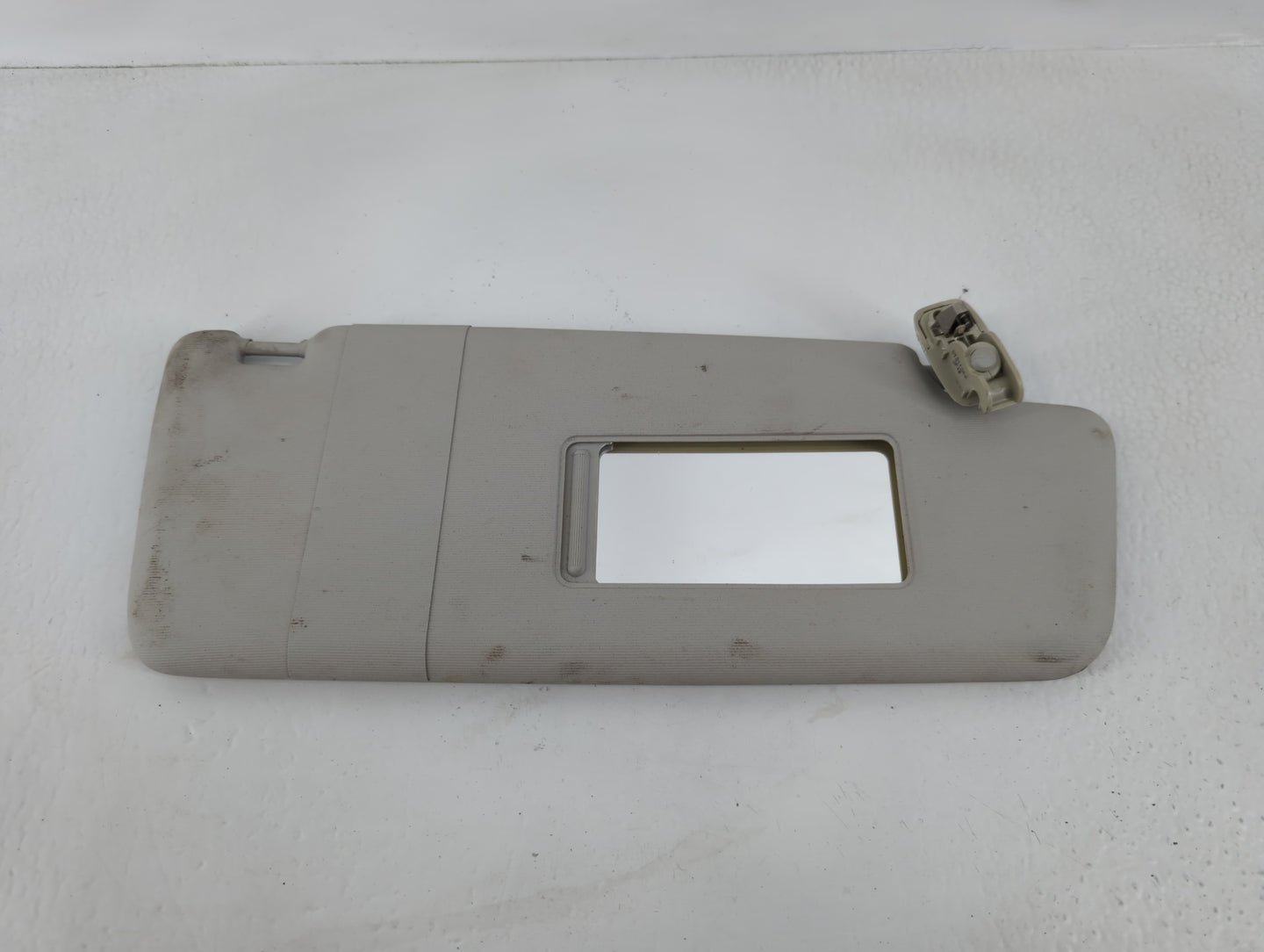 2012-2020 Volkswagen Passat Sun Visor Shade Replacement Passenger Right Mirror Fits OEM Used Auto Parts - Oemusedautoparts1.