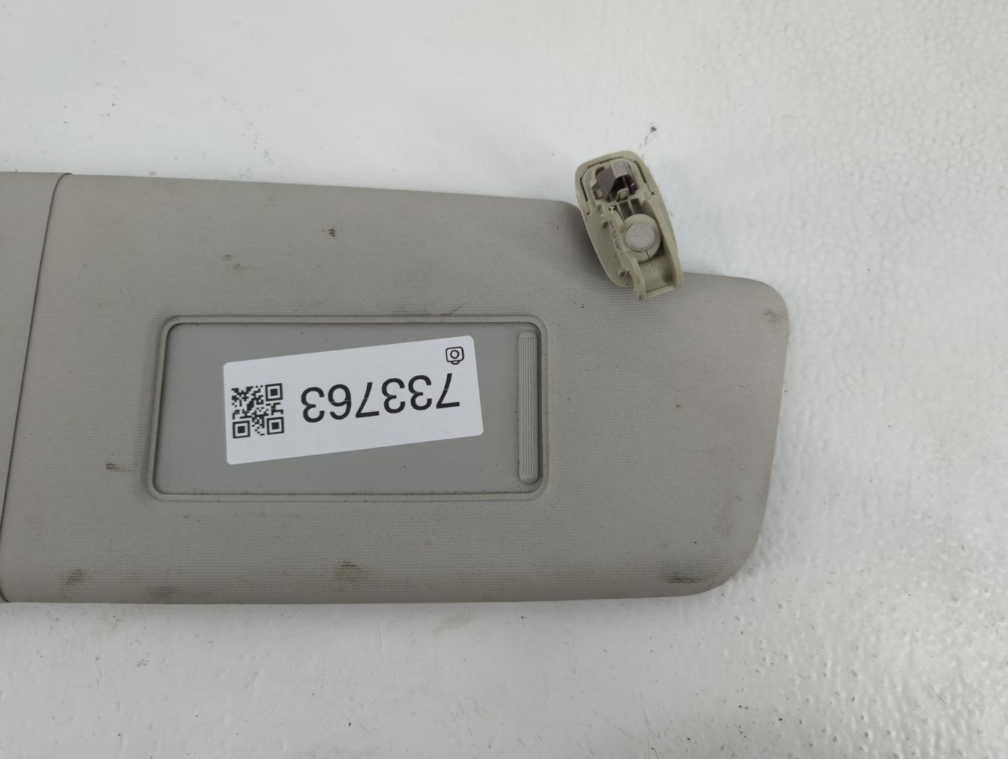 2012-2020 Volkswagen Passat Sun Visor Shade Replacement Passenger Right Mirror Fits OEM Used Auto Parts - Oemusedautoparts1.