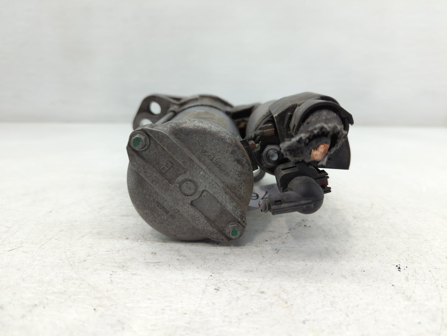 2014-2020 Volkswagen Passat Car Starter Motor Solenoid OEM P/N:0 001 177 008 02M 911 024 R Fits OEM Used Auto Parts - Oemuse