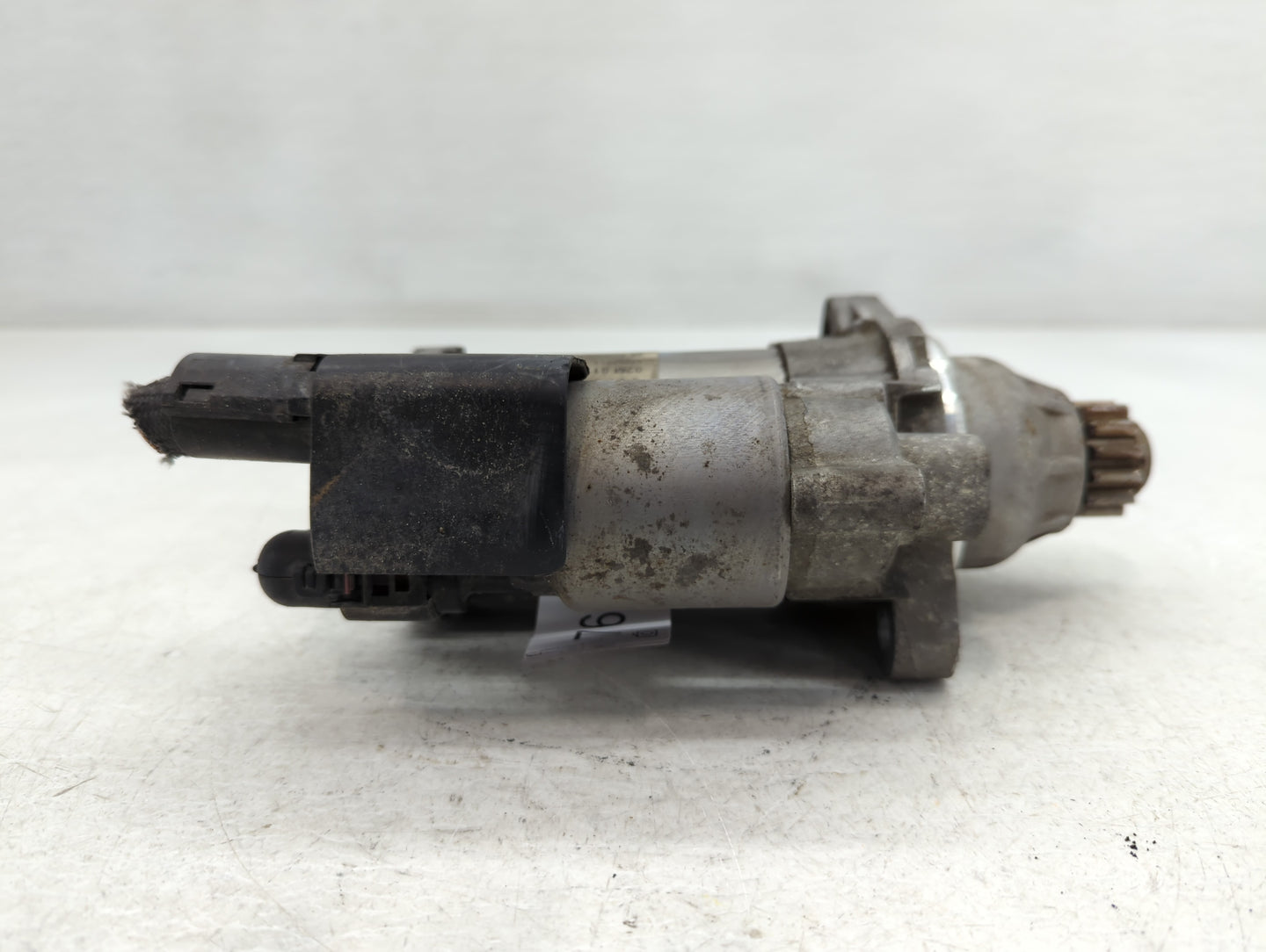 2014-2020 Volkswagen Passat Car Starter Motor Solenoid OEM P/N:0 001 177 008 02M 911 024 R Fits OEM Used Auto Parts - Oemuse