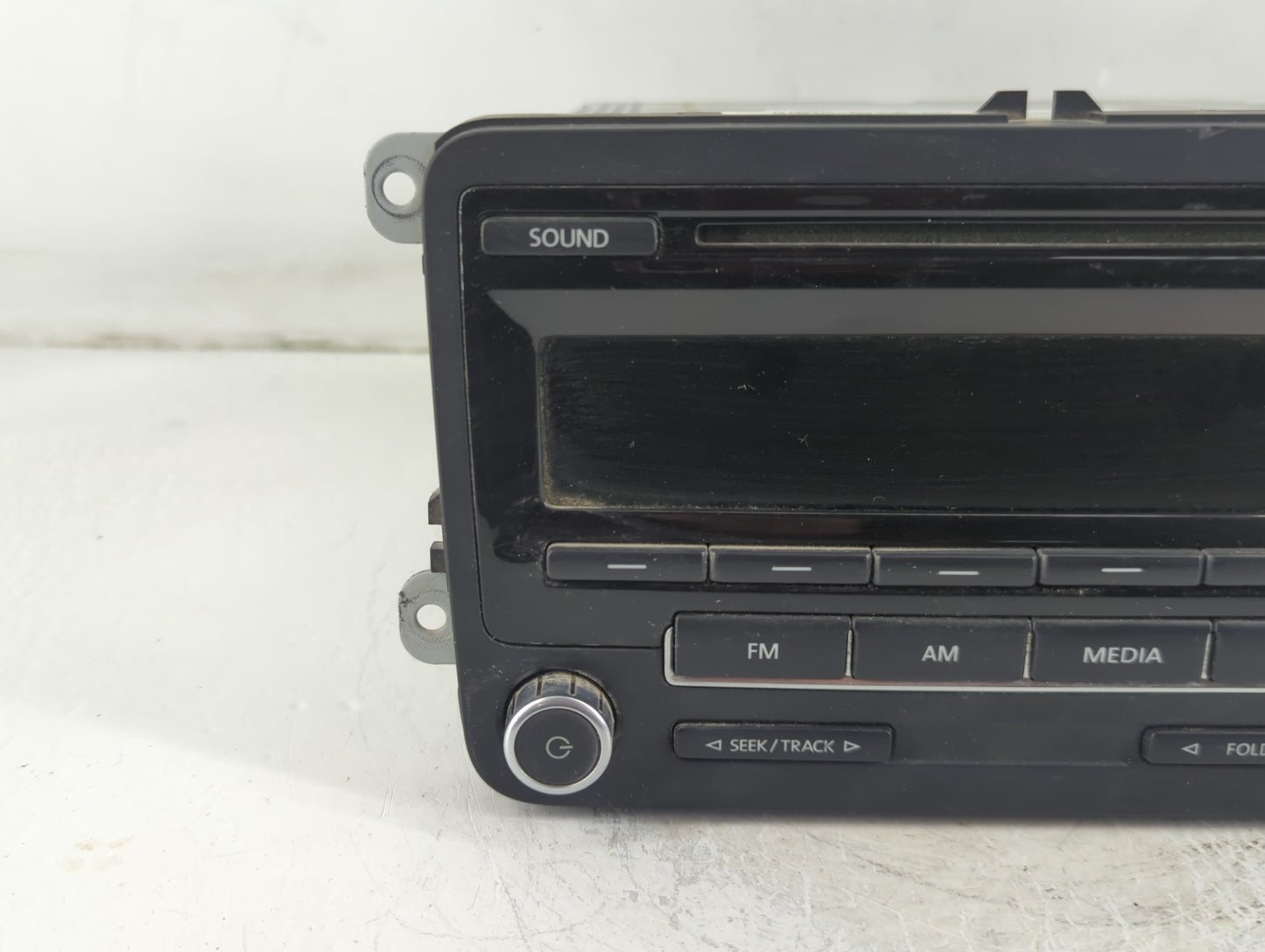 2012-2015 Volkswagen Passat Radio AM FM Cd Player Receiver Replacement P/N:1K0 035 164 D Fits Fits 2011 2012 2013 2014 2015 