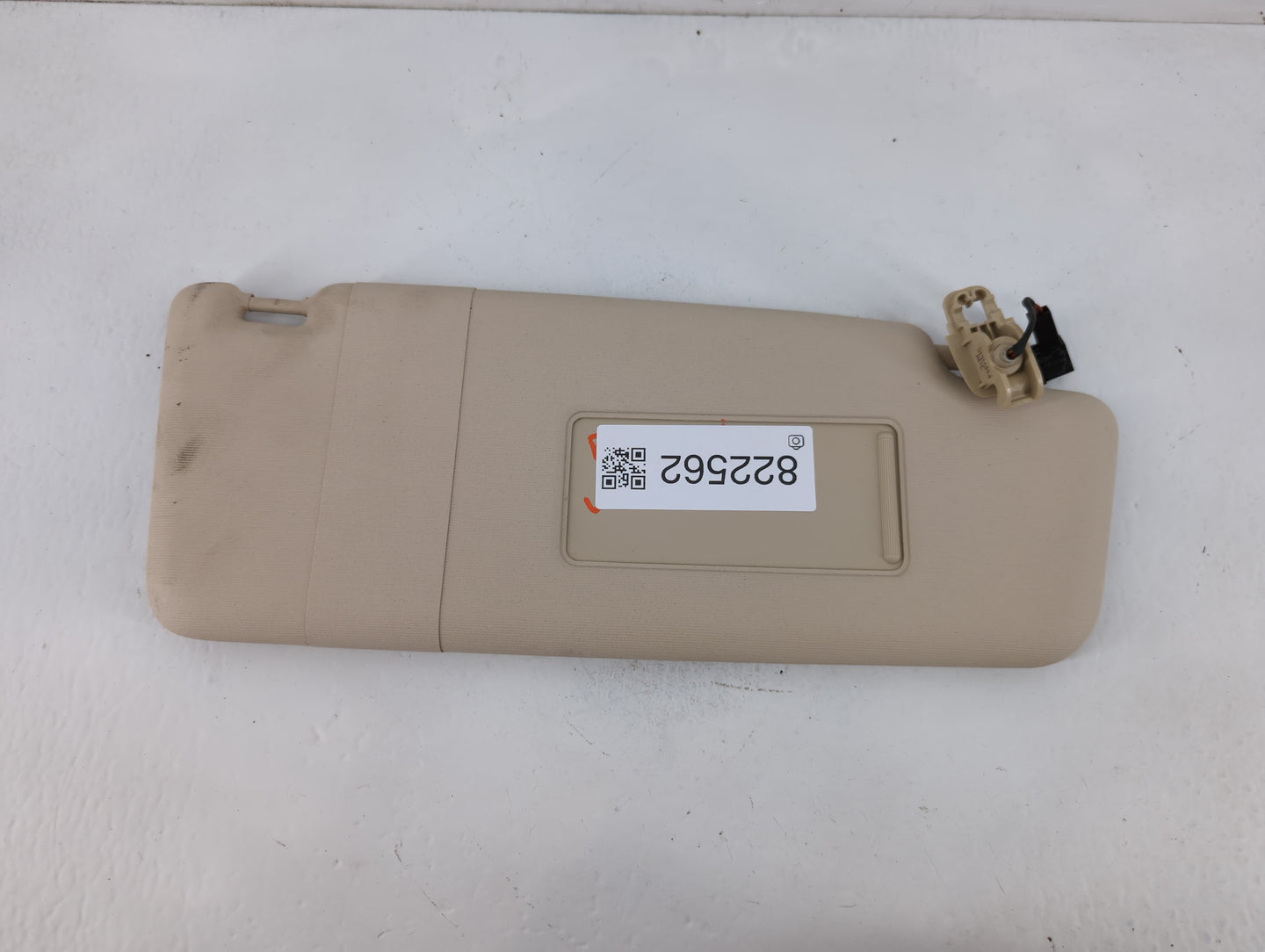 2012-2020 Volkswagen Passat Sun Visor Shade Replacement Passenger Right Mirror Fits OEM Used Auto Parts - Oemusedautoparts1.