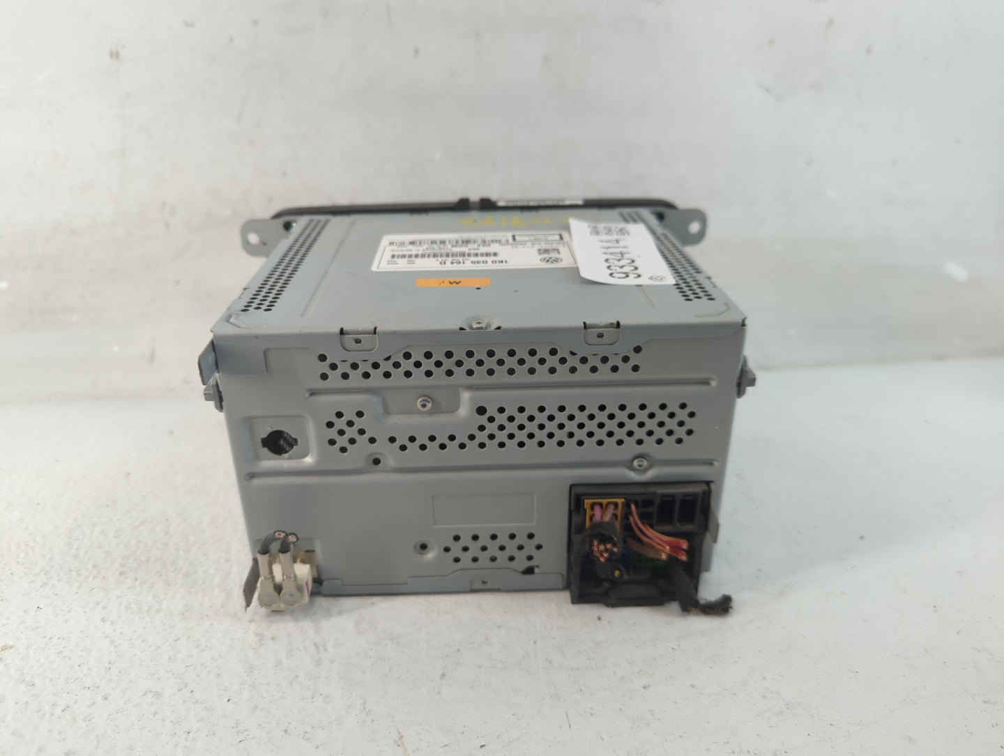 2012-2015 Volkswagen Passat Radio AM FM Cd Player Receiver Replacement P/N:1K0 035 164 D Fits Fits 2011 2012 2013 2014 2015 
