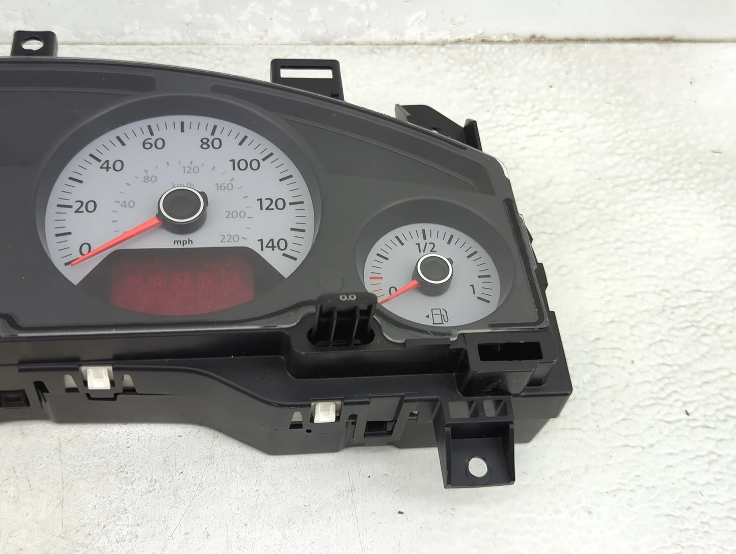 2012-2014 Volkswagen Routan Instrument Cluster Speedometer Gauges P/N:P05091589AA TGPQI171366199 Miles: Fits Fits 2012 2013 