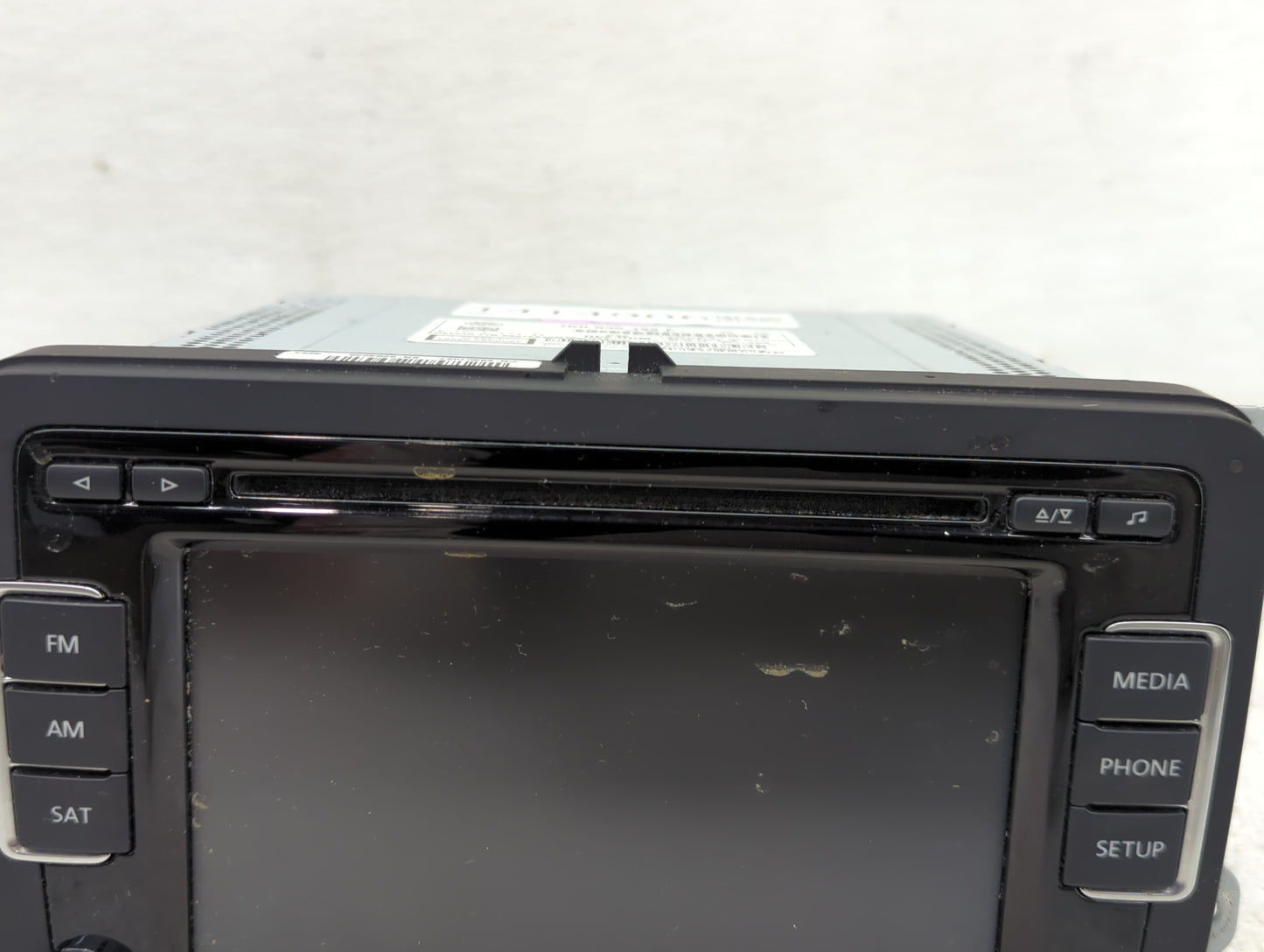 2009-2017 Volkswagen Tiguan Radio AM FM Cd Player Receiver Replacement P/N:1k0035188F Fits OEM Used Auto Parts - Oemusedauto
