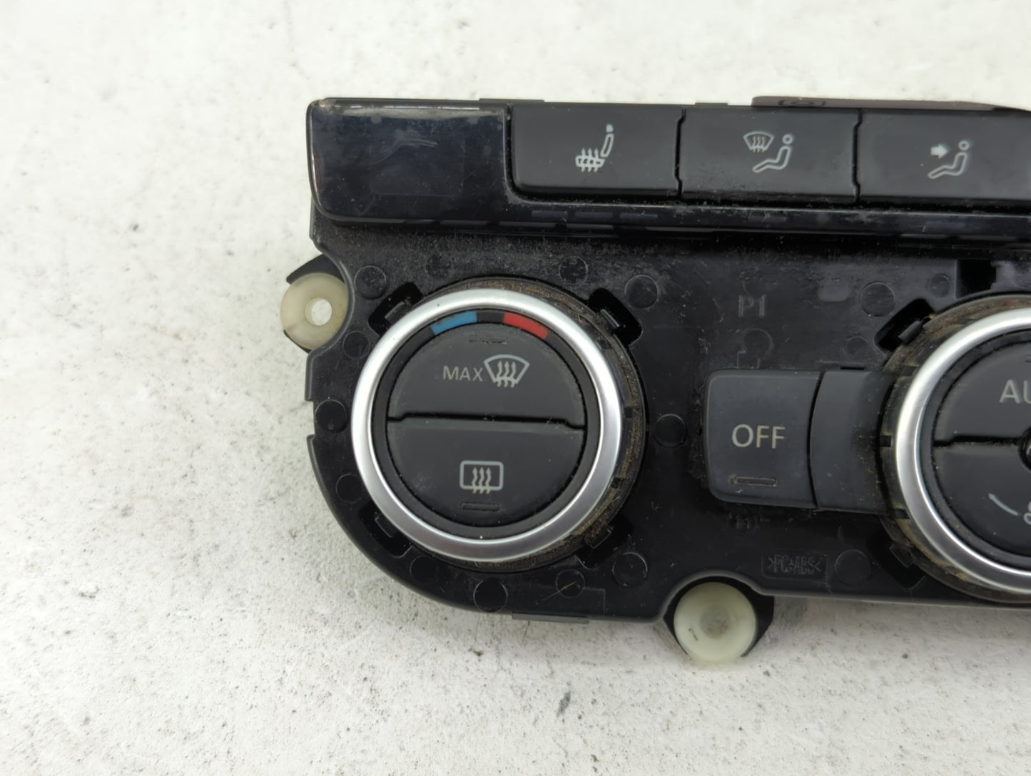 2013-2014 Volkswagen Tiguan Climate Control Module Temperature AC/Heater Replacement P/N:3AA907044BH Fits Fits 2013 2014 OEM