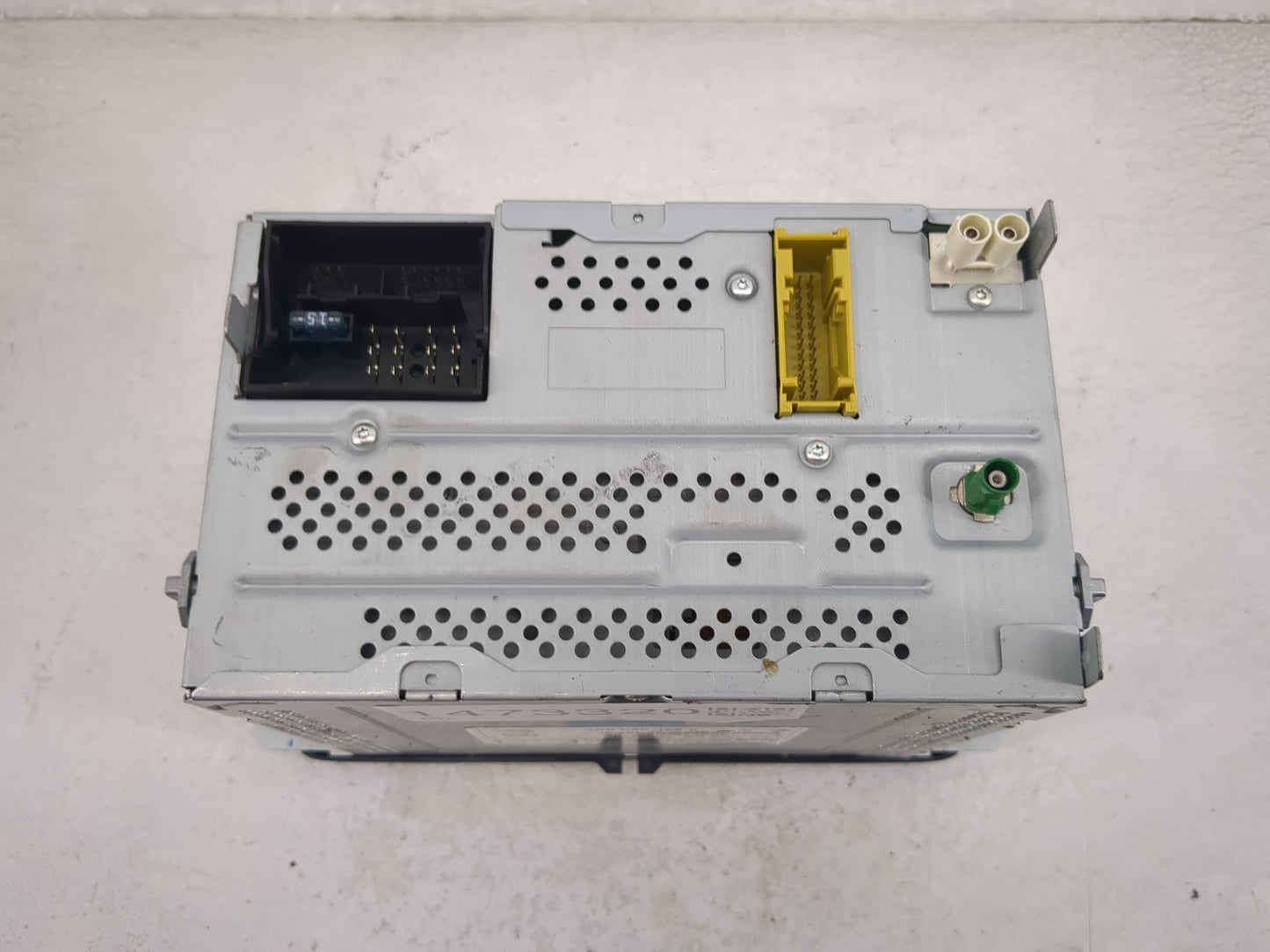 2009-2017 Volkswagen Tiguan Radio AM FM Cd Player Receiver Replacement P/N:1K0035188F 28372940 Fits OEM Used Auto Parts - Oe