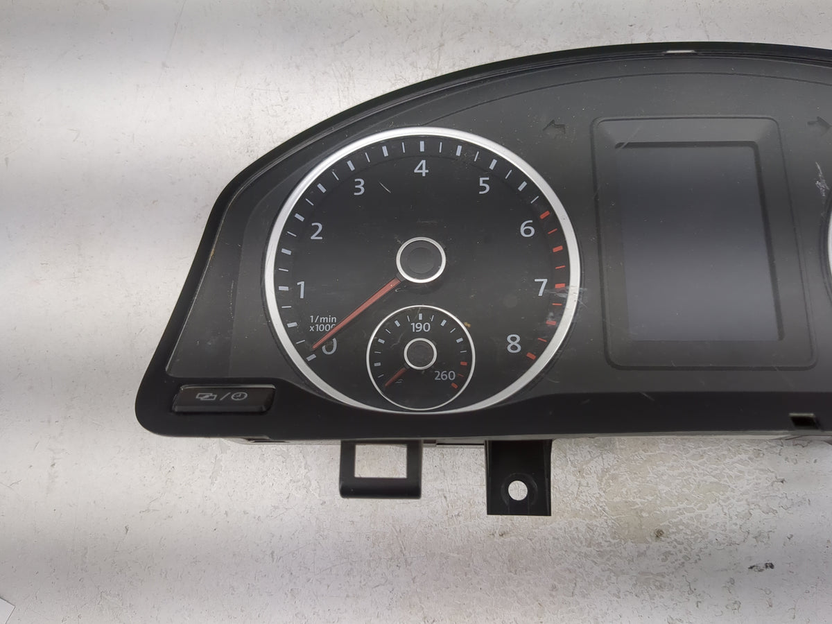 2014 Volkswagen Tiguan Instrument Cluster Speedometer Gauges P/N:5N0920973E VD1-04803.04, 1473909560, A2C53434500 Miles: Fit