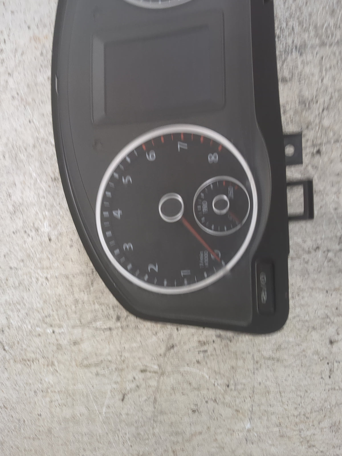 2014 Volkswagen Tiguan Instrument Cluster Speedometer Gauges P/N:5N0920973E Miles: Fits OEM Used Auto Parts - Oemusedautopar